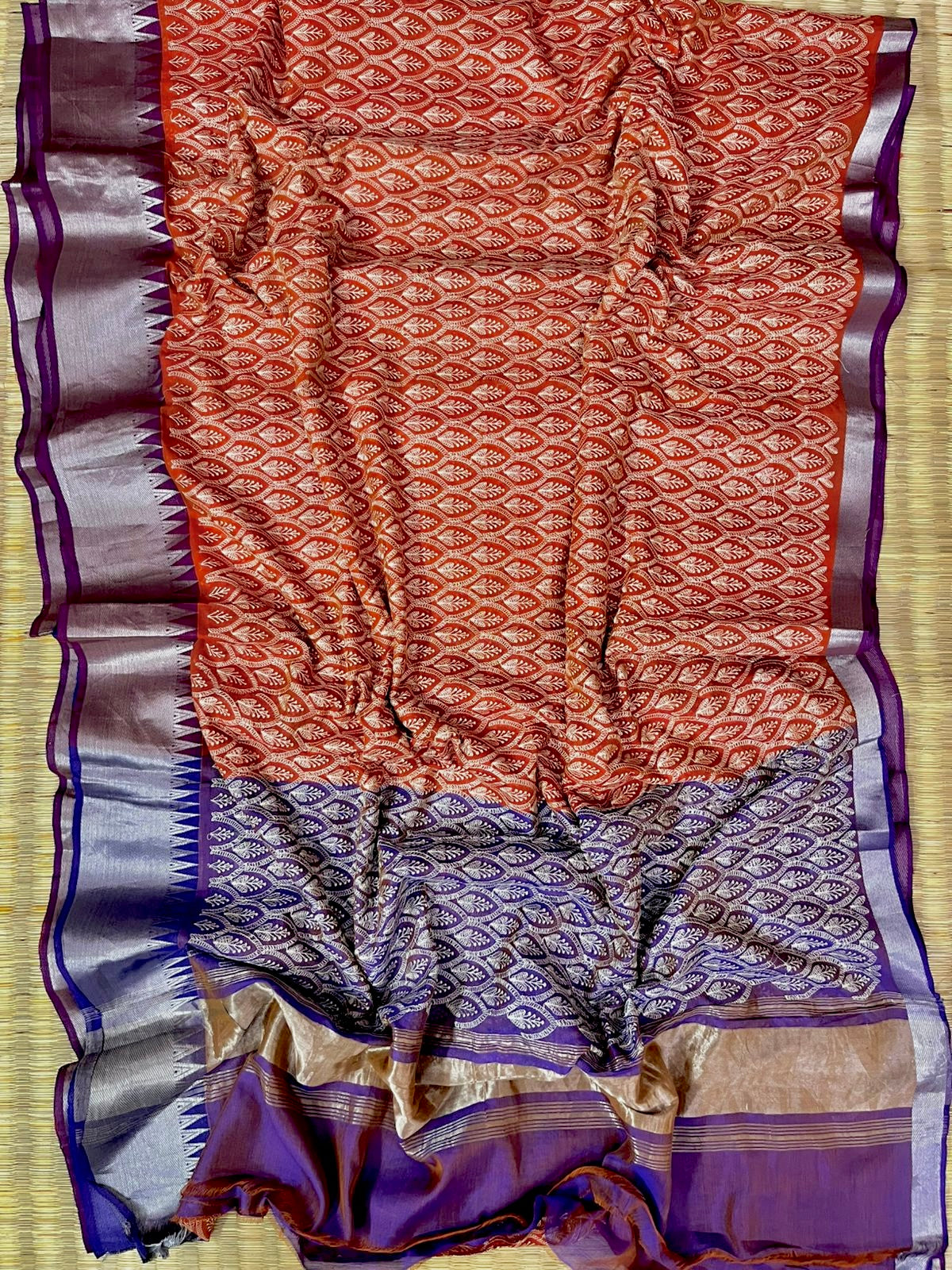 Chikankari saree