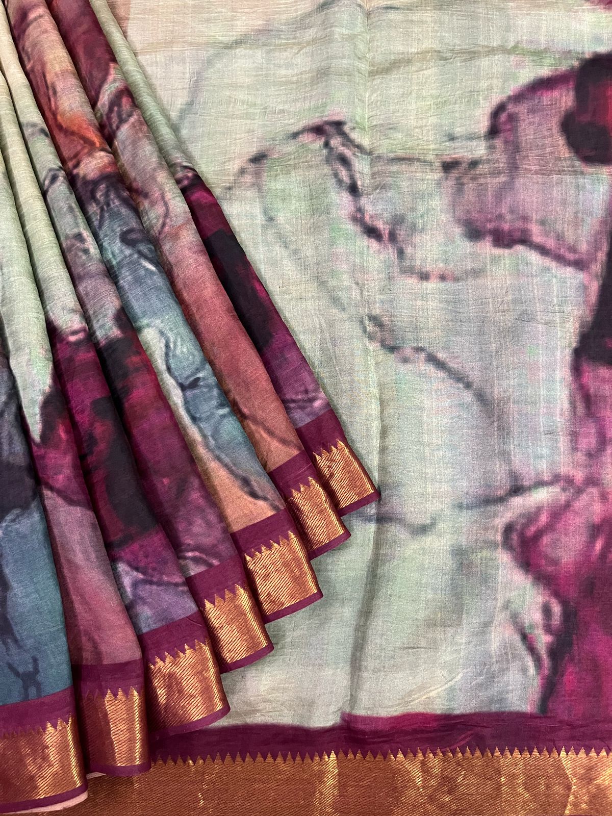 Marble saree