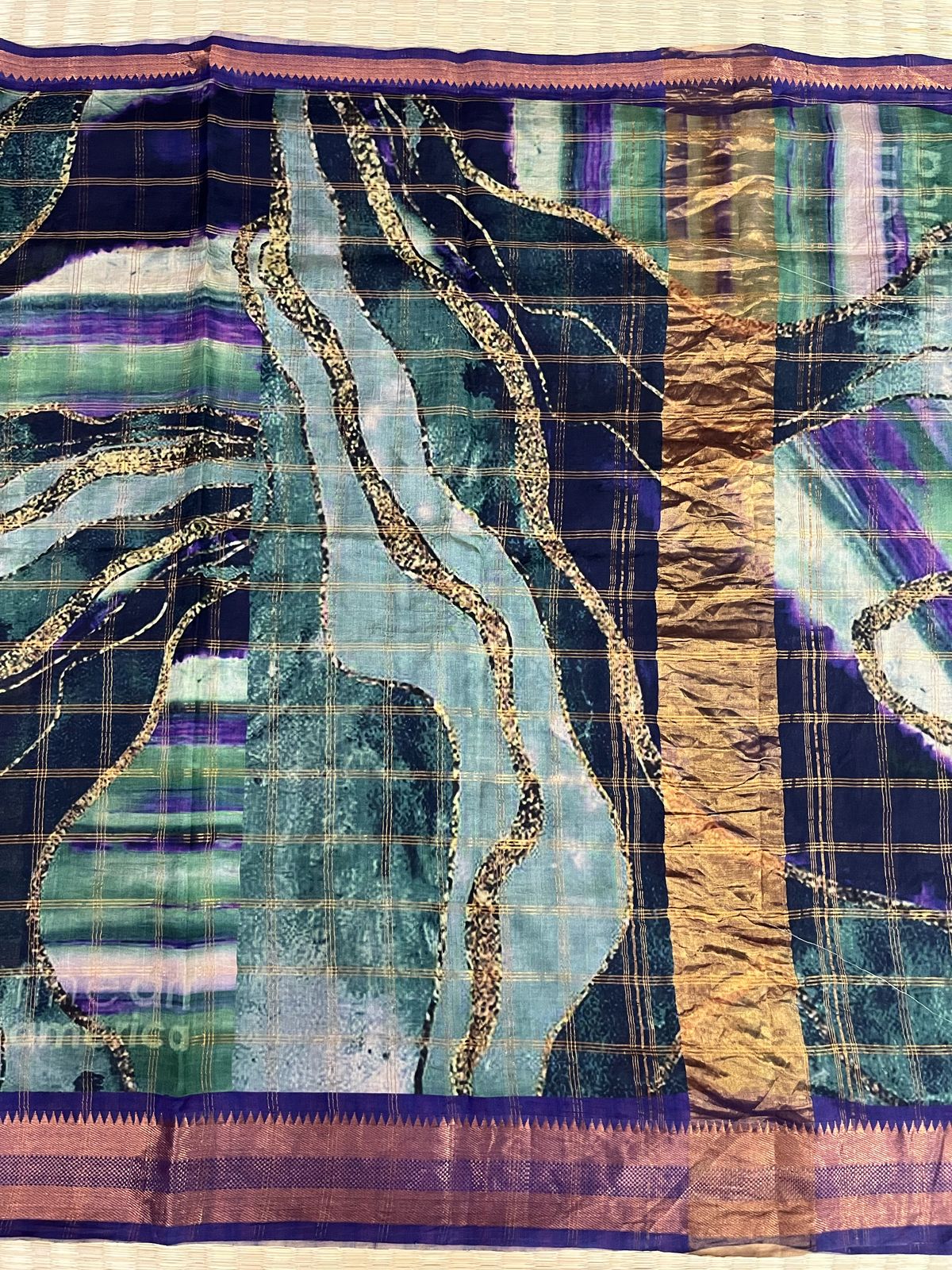 Marble saree