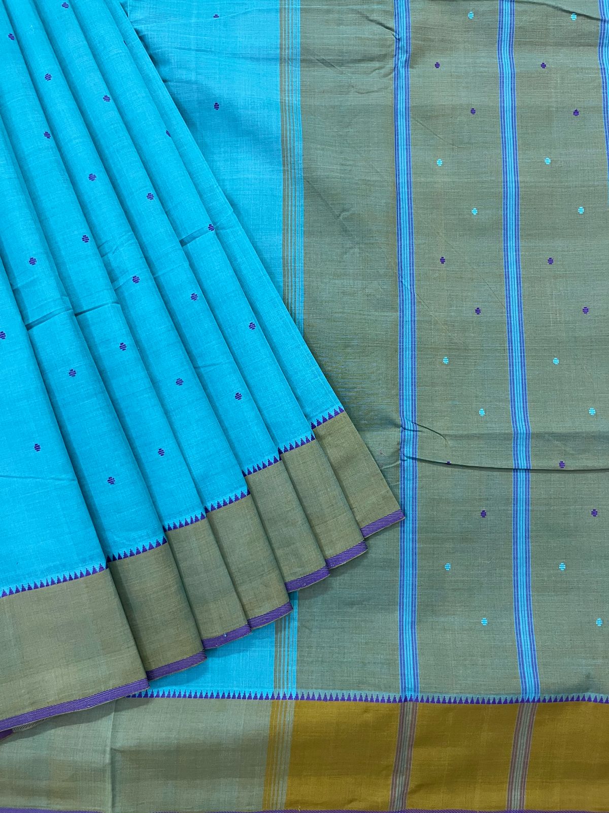 Buti saree
