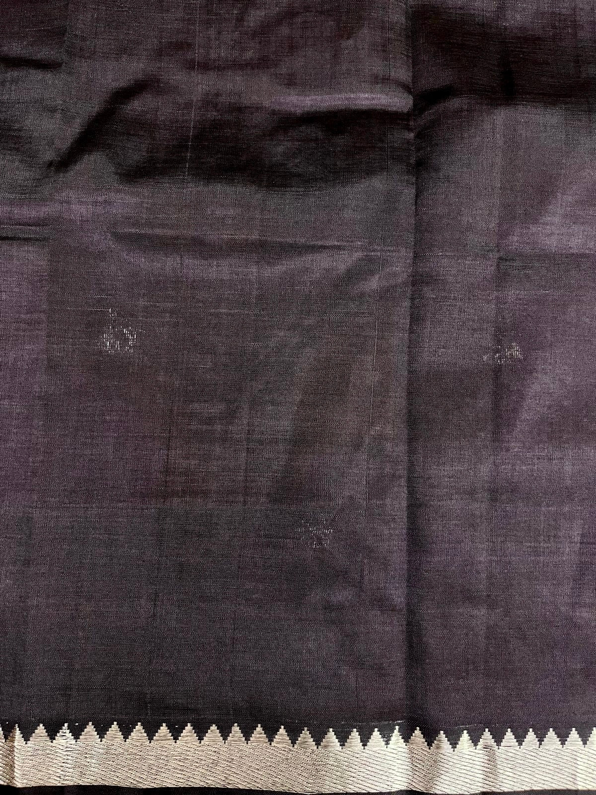 Jamdani saree