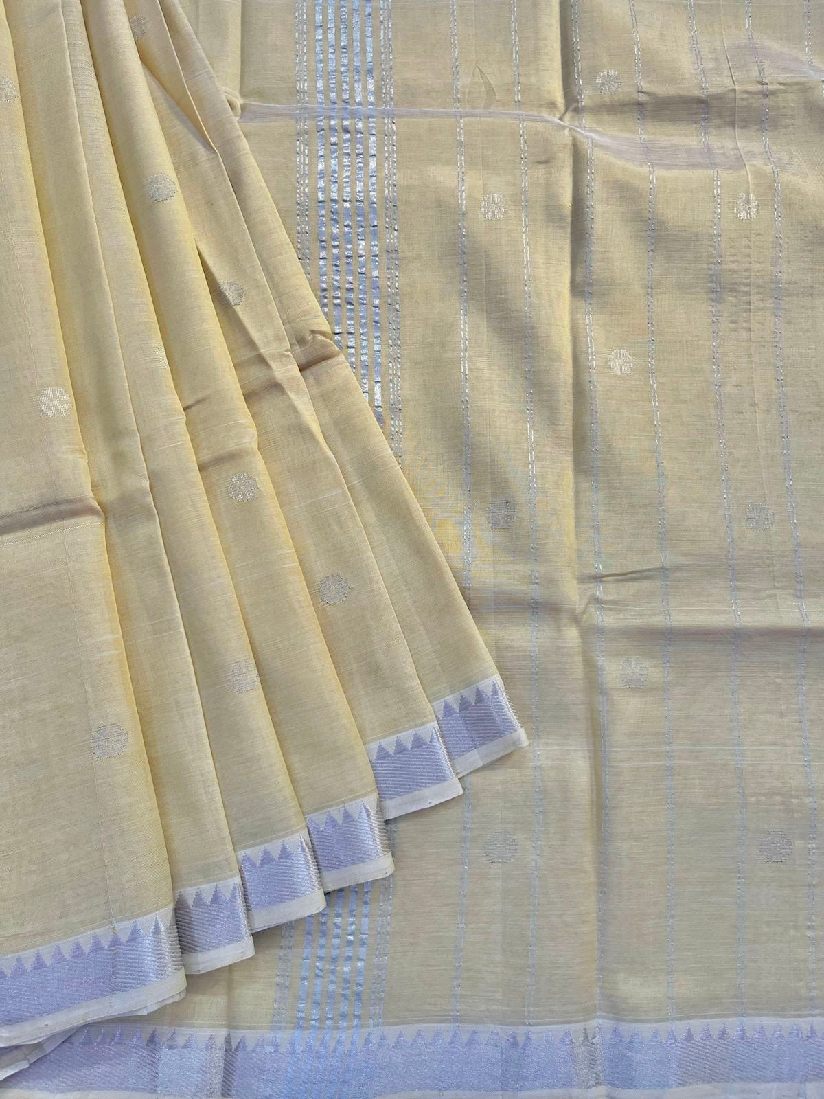 Jamdani saree