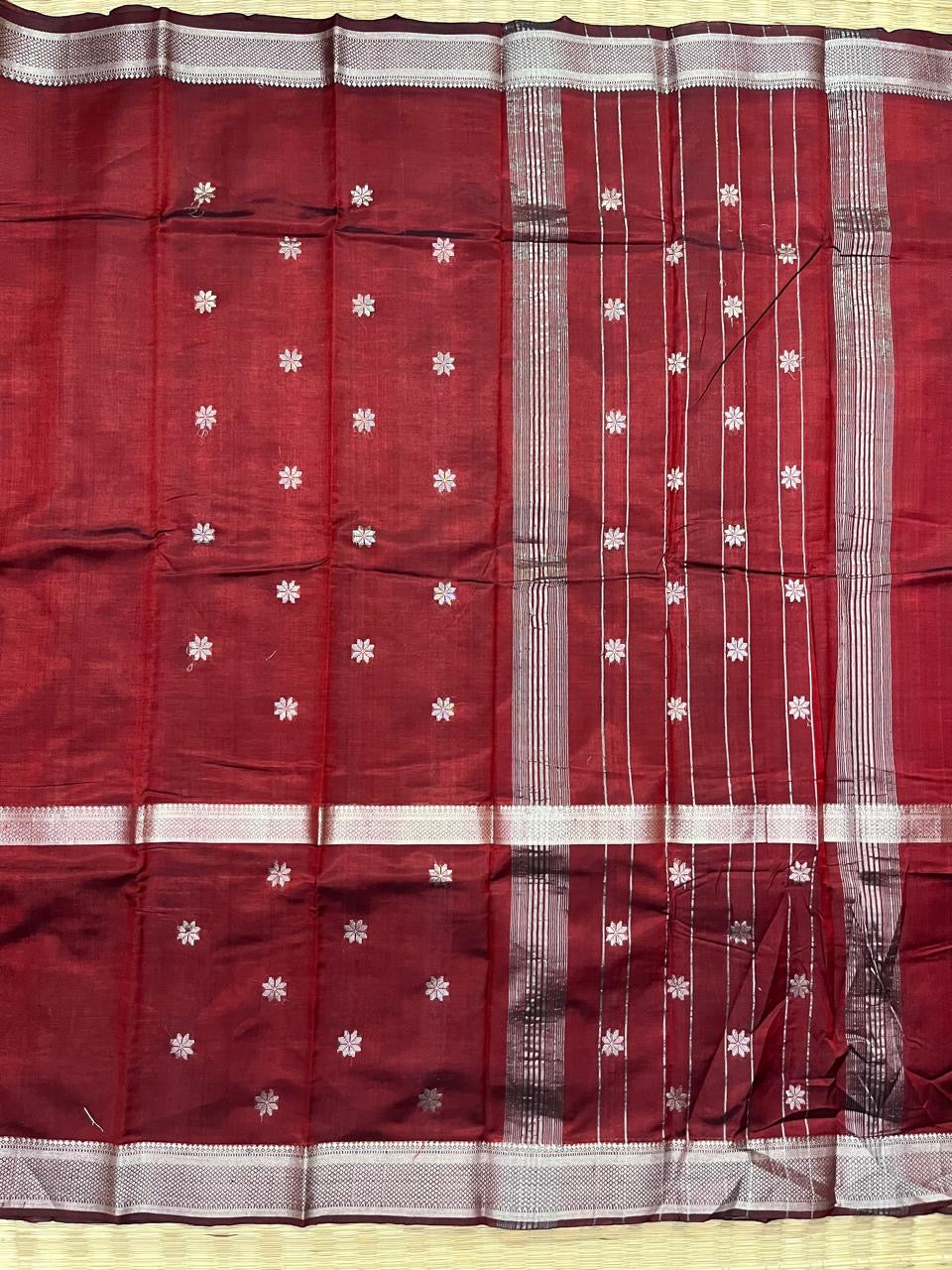 Jamdani saree