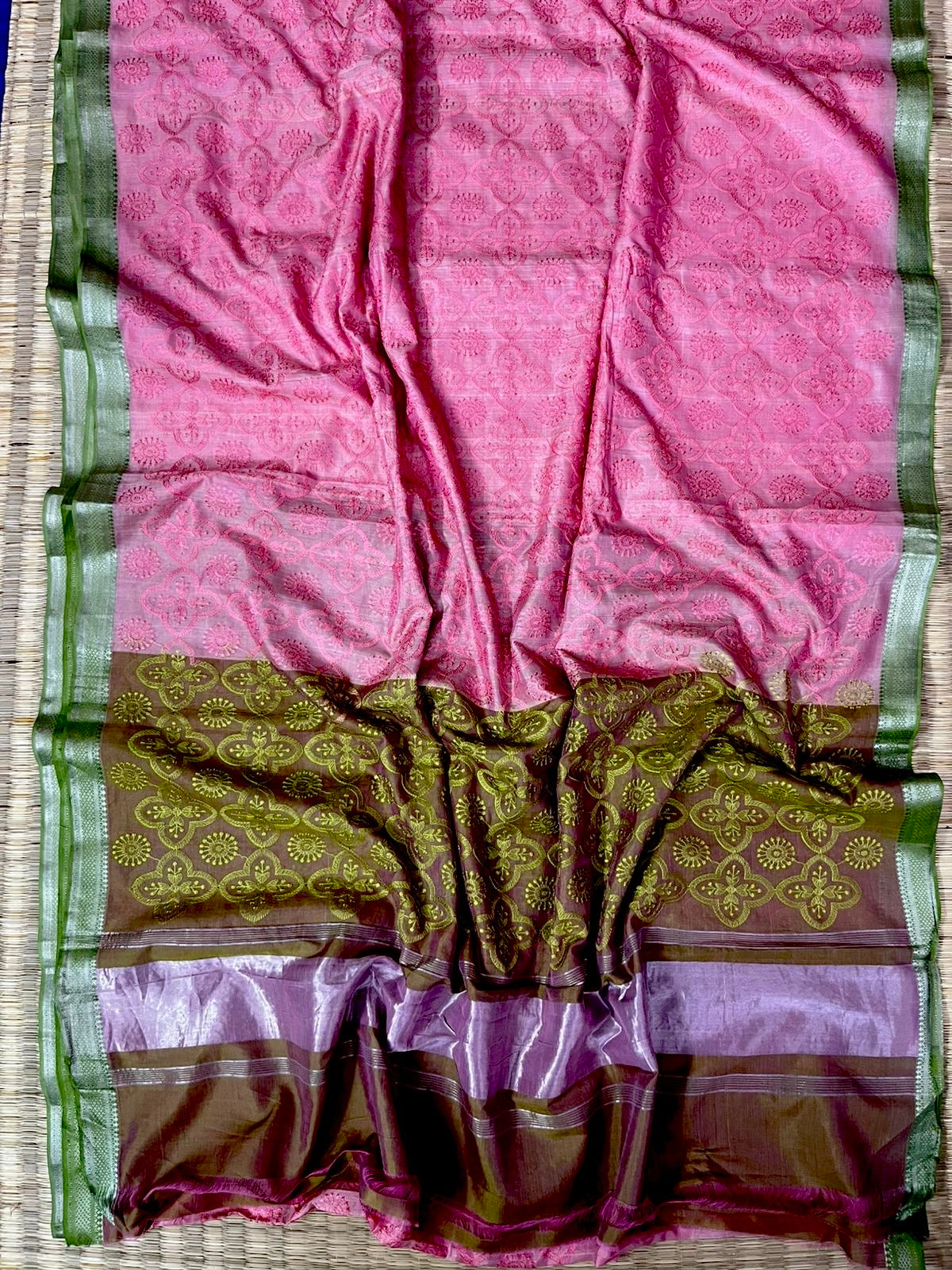 Chikankari saree