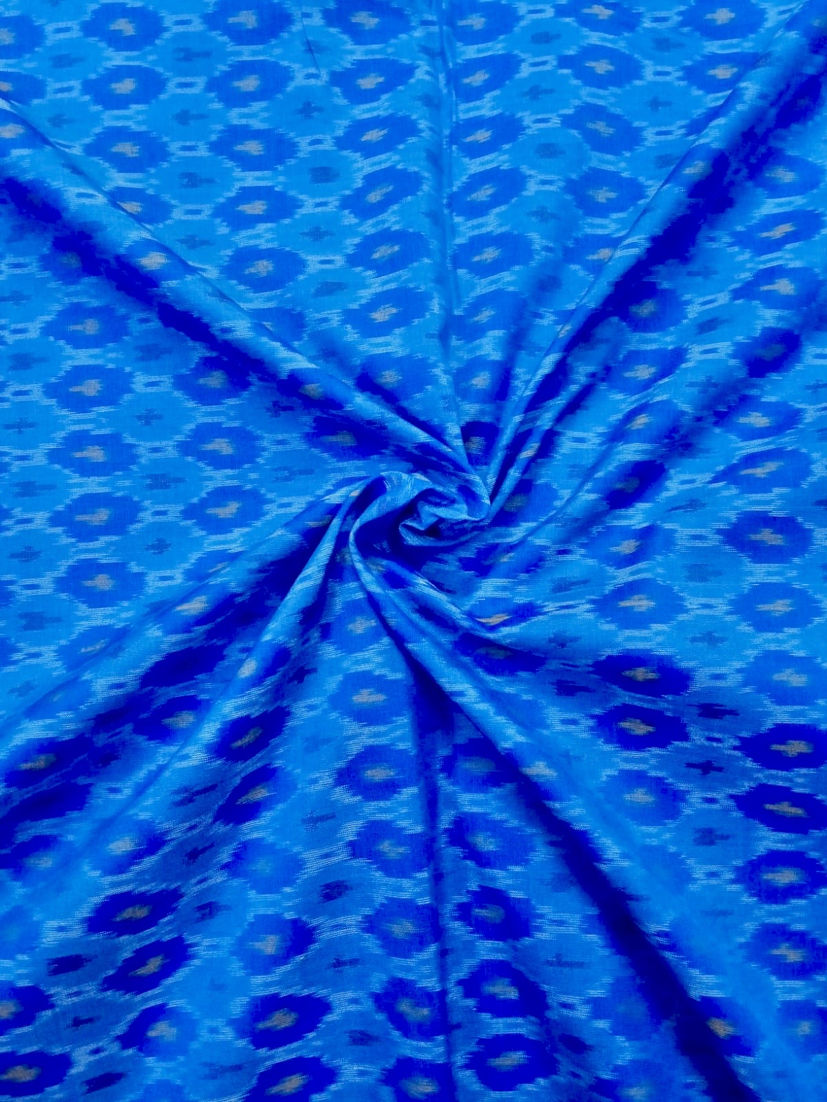 Ikkat silk fabric