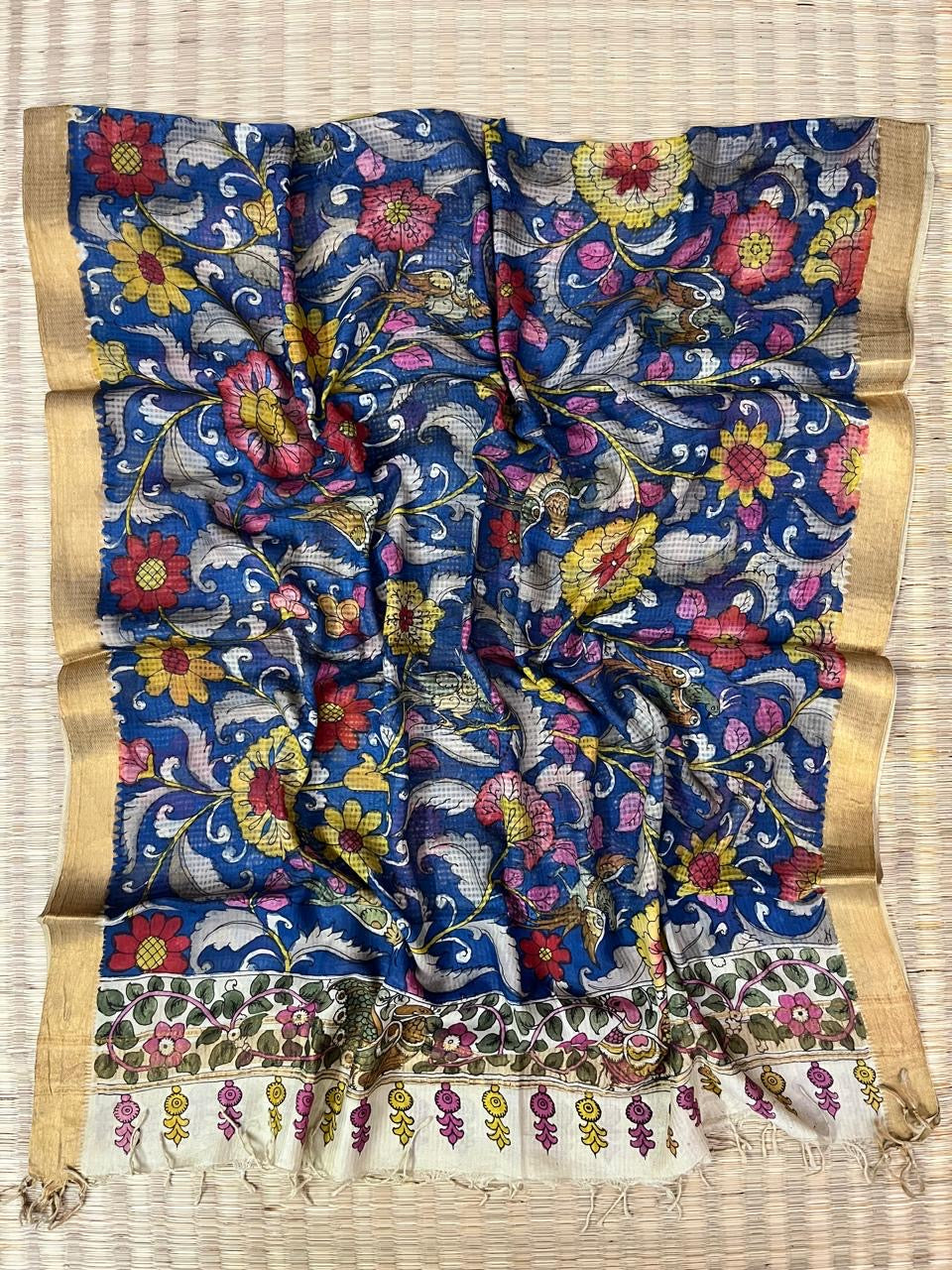 Penkalamkari dupatta