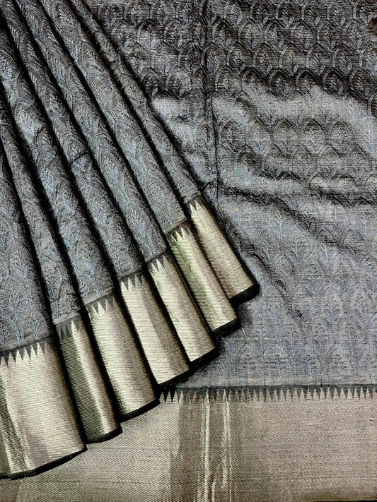 Chikankari saree