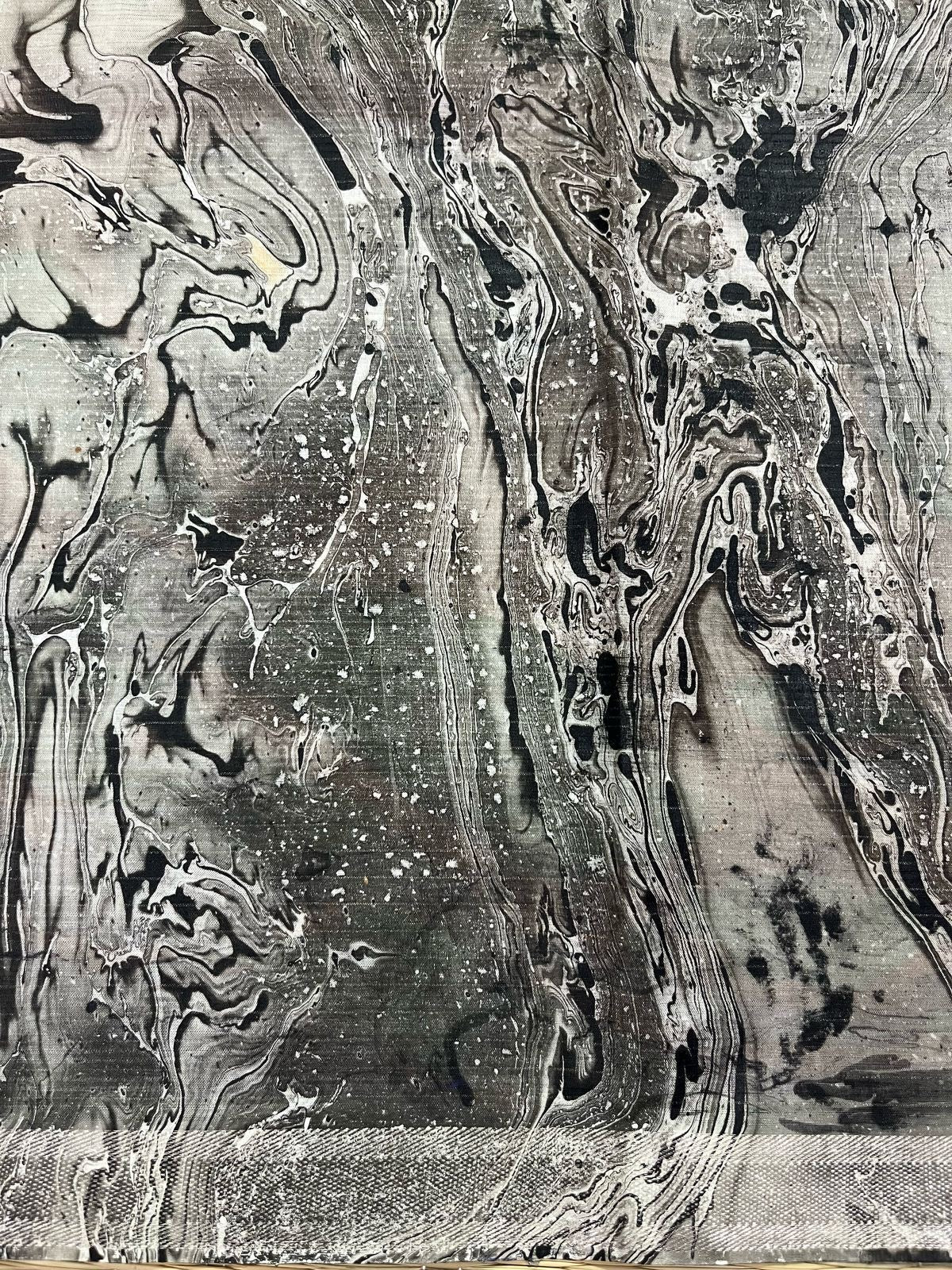 Marble saree
