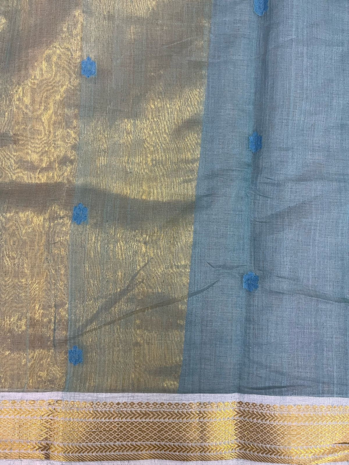 Muslin Jamdani saree