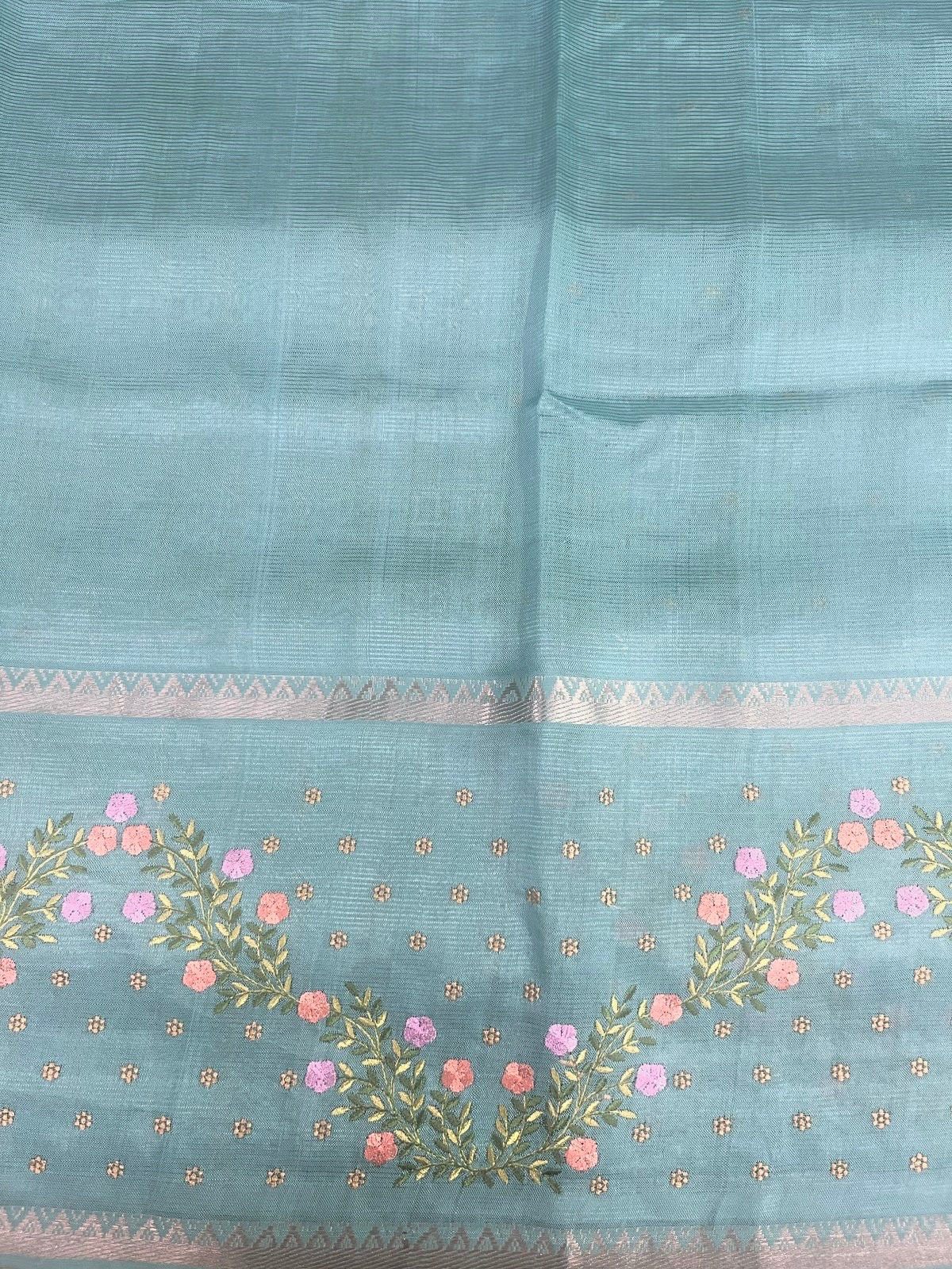 French knott saree
