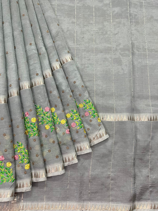 French knott Saree
