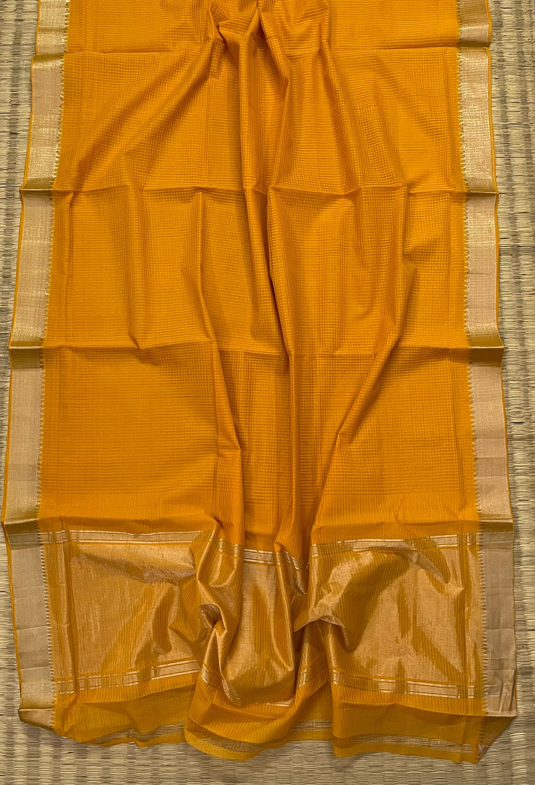 Cotton missing check saree