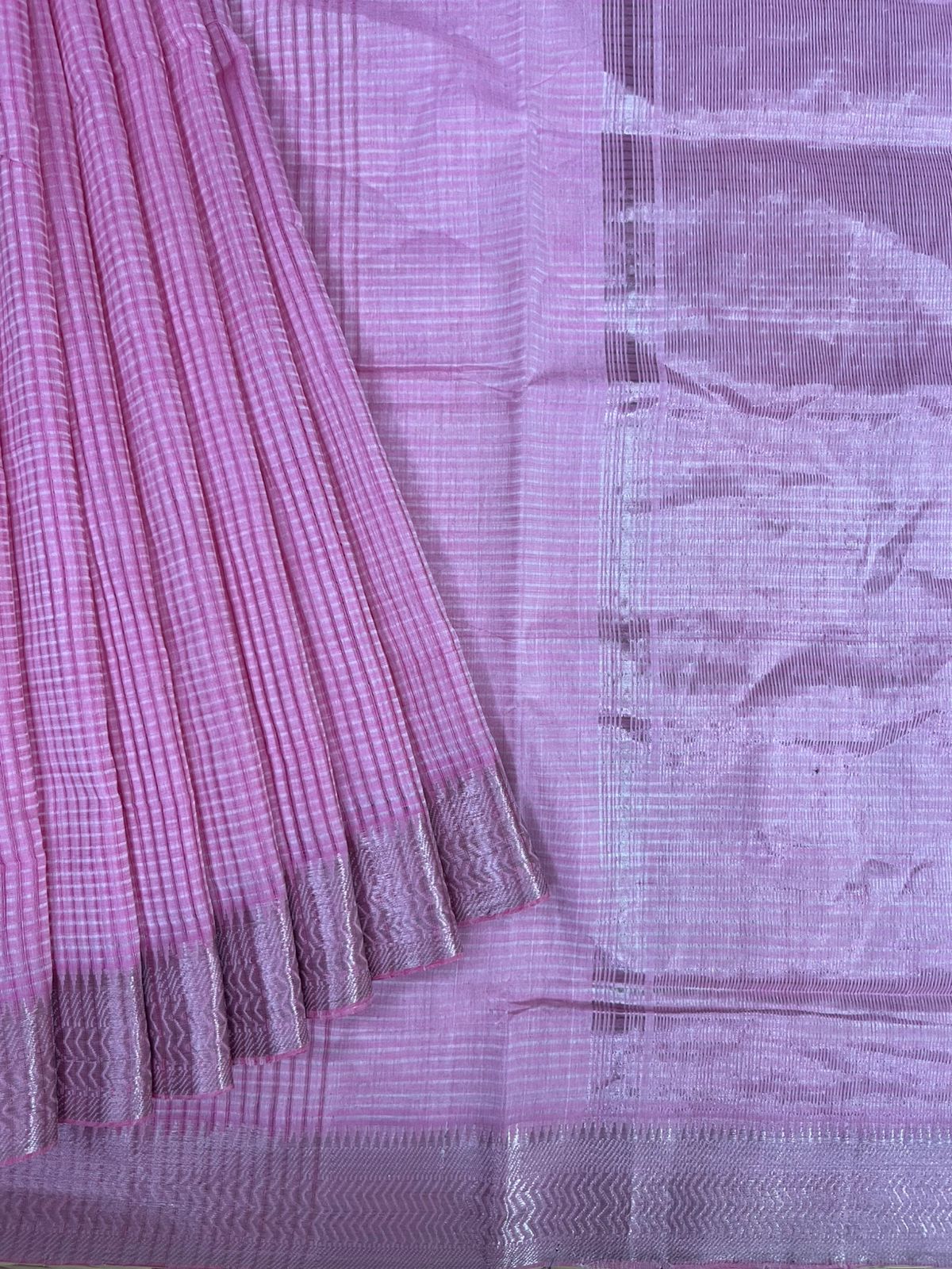 Cotton missing check saree