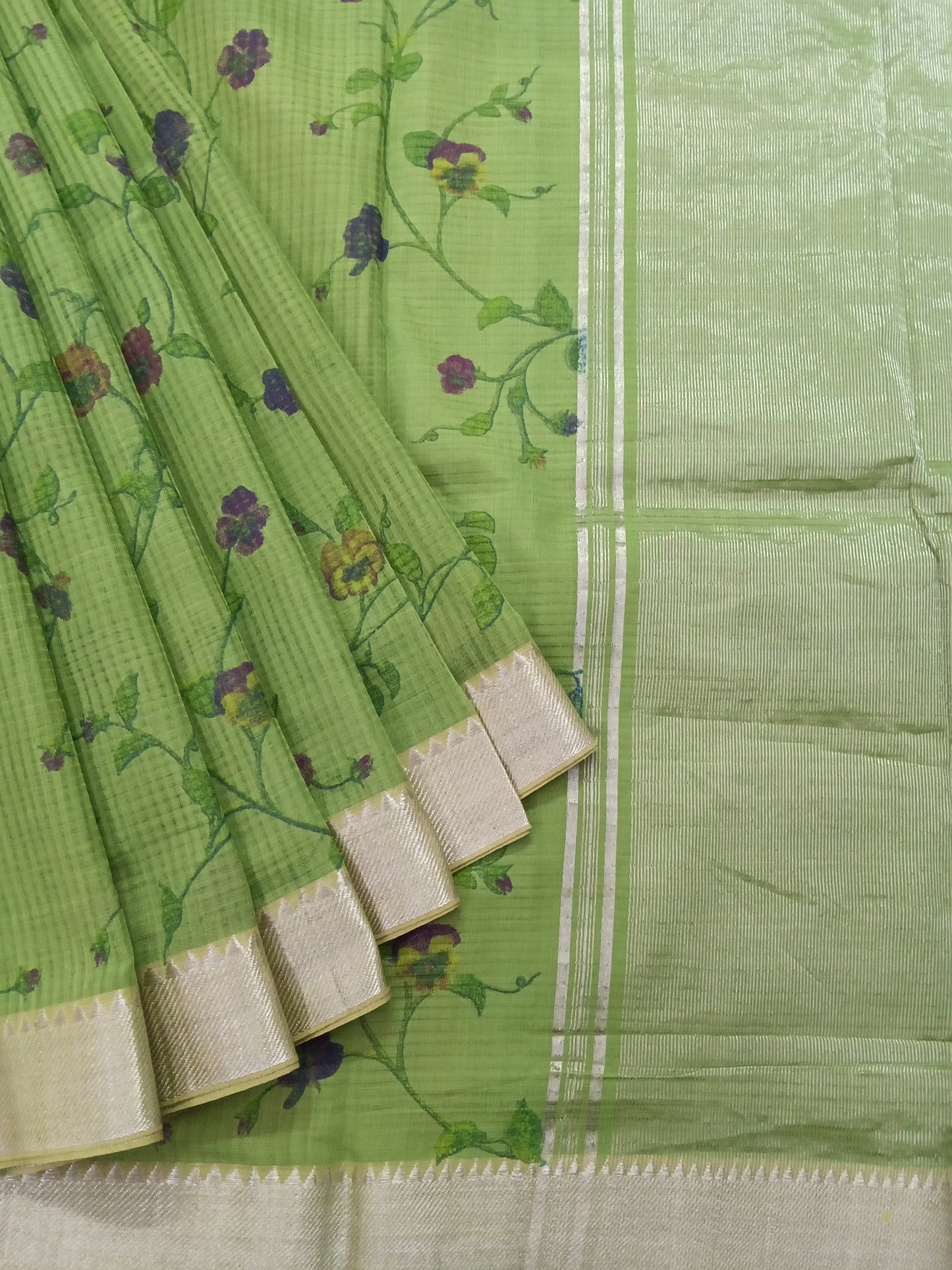 Cotton printed saree