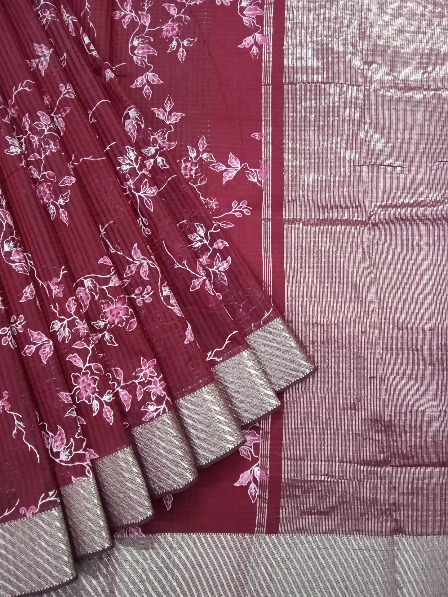 Cotton printed saree