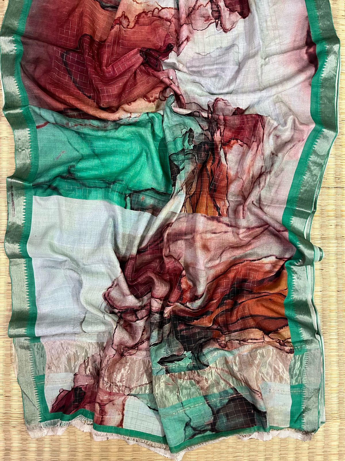 Marble saree