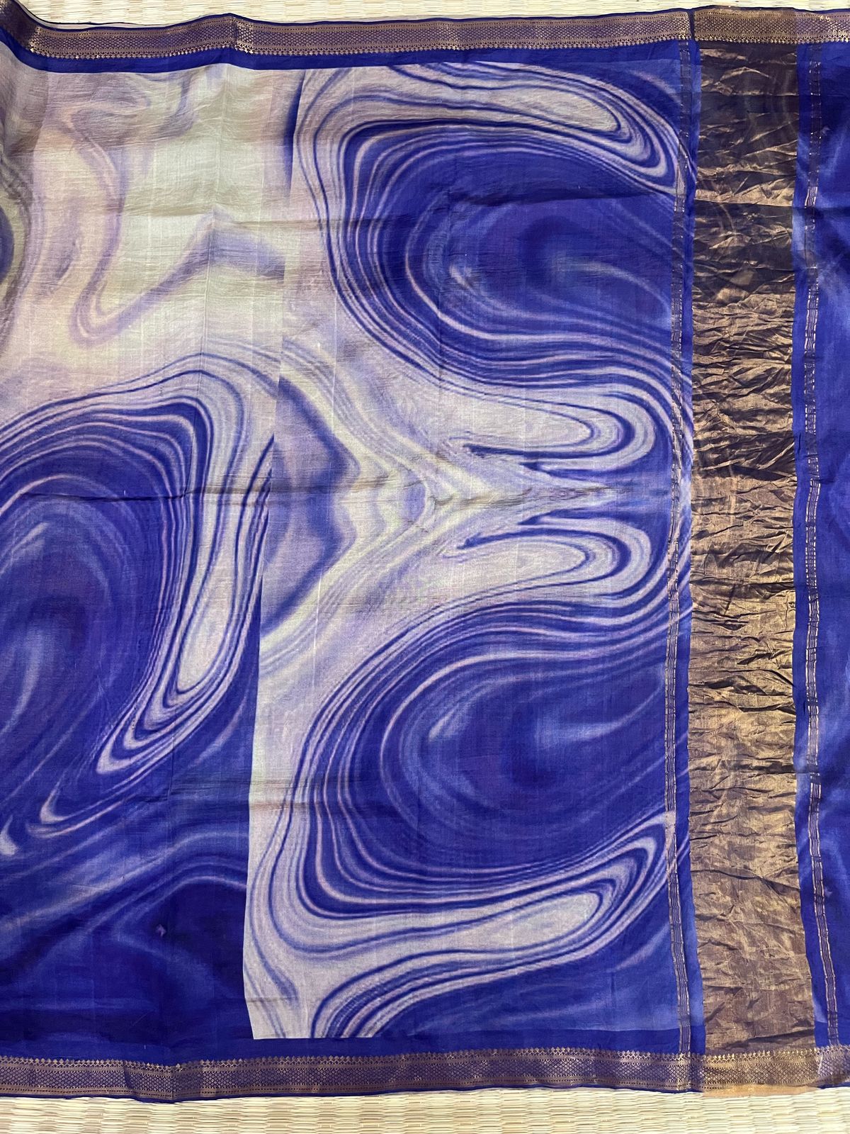 Marble saree