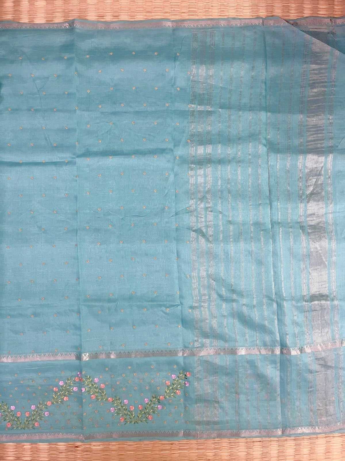 French knott saree