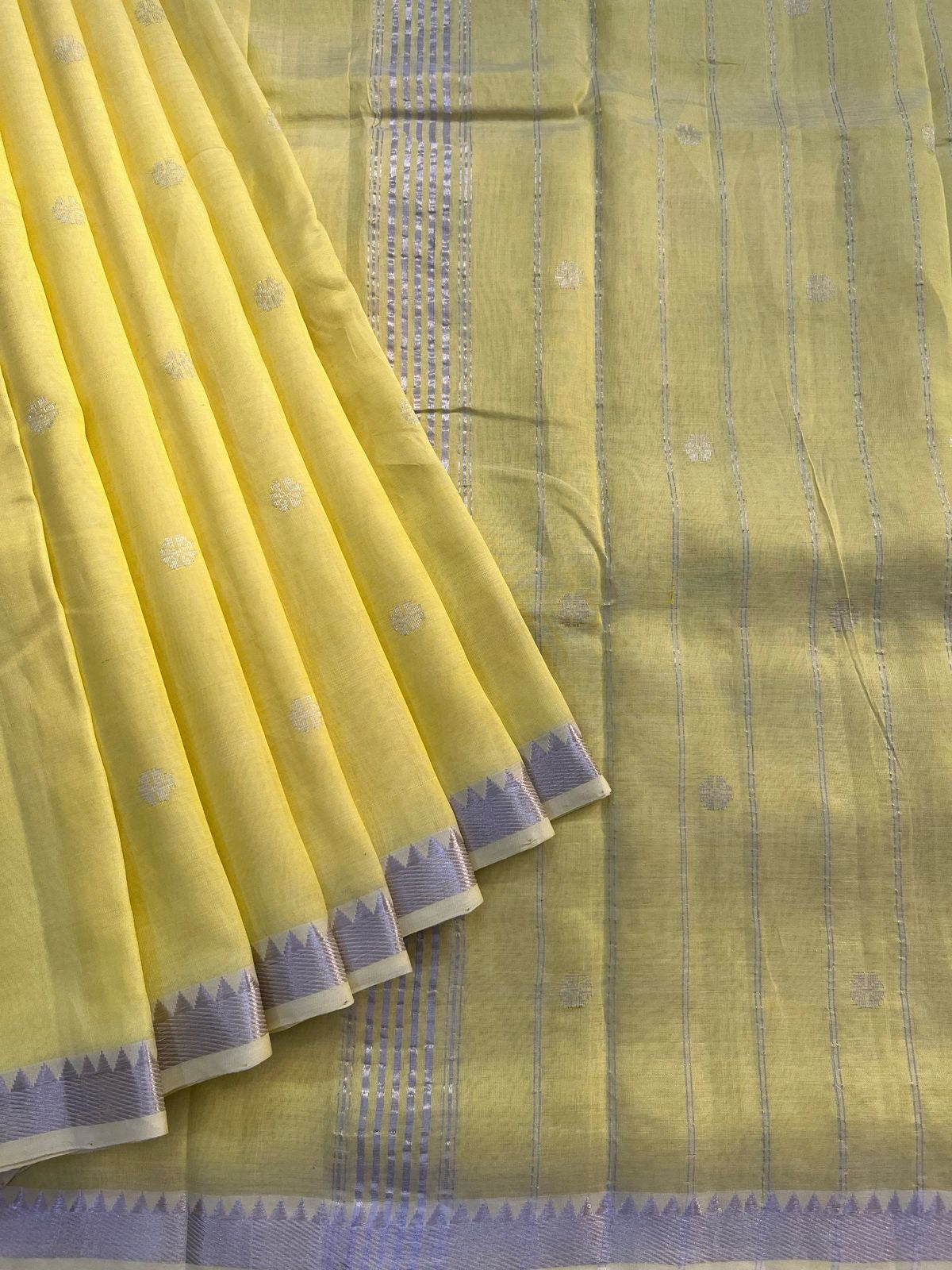 Jamdani saree