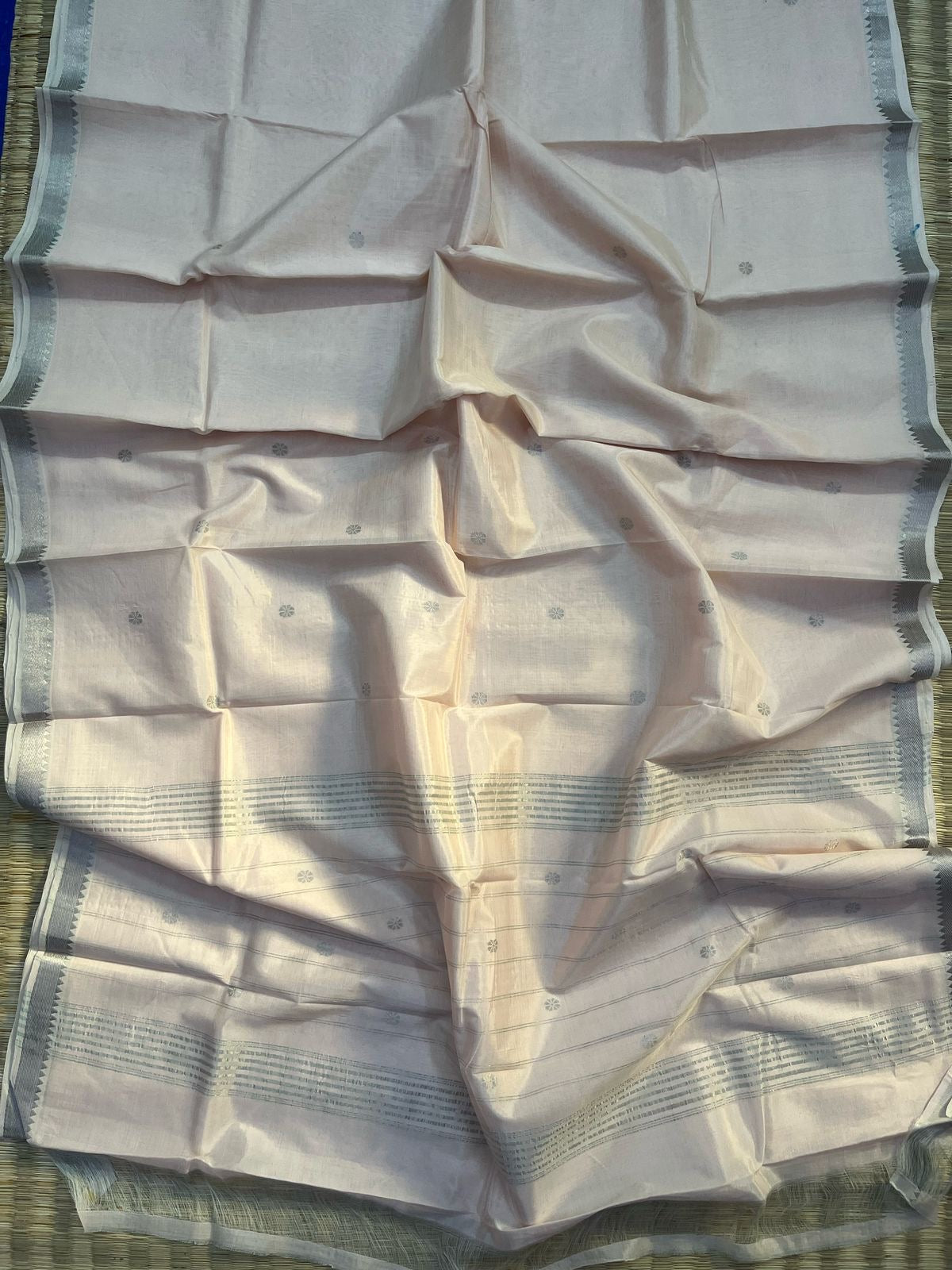 Jamdani saree